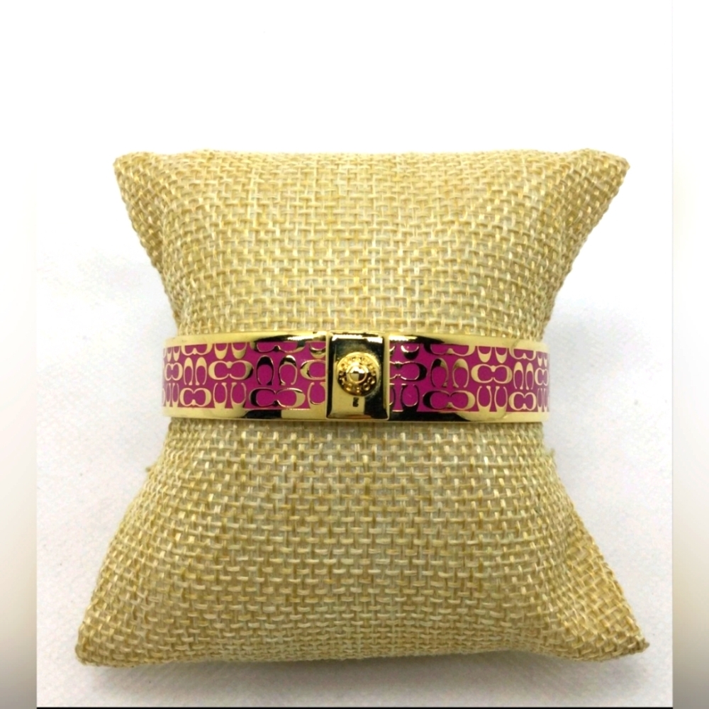 Coach Goldtone Magenta Enamel Logo Bangle Bracelet NWOT